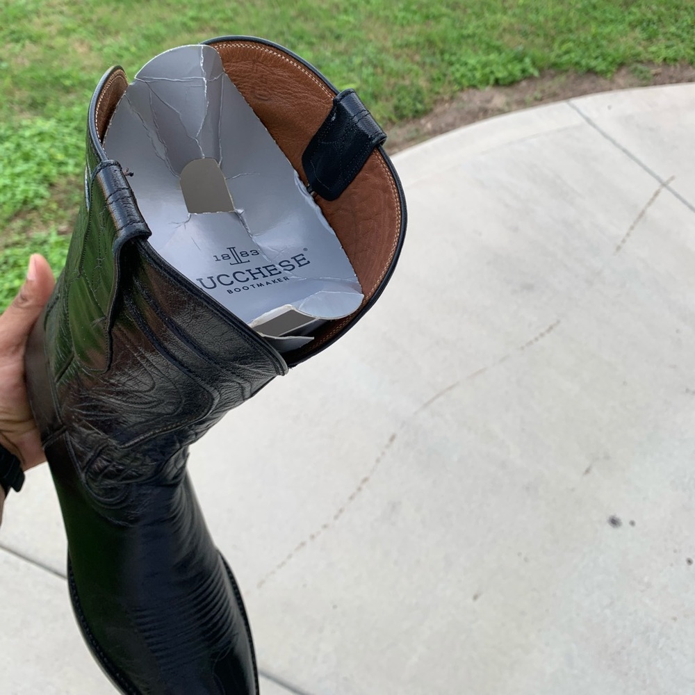 Lucchese classic hand made round calf